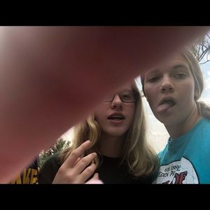 Meet your Posher, Kendra